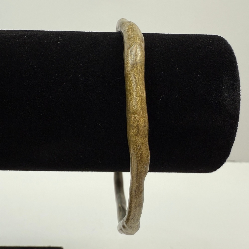 Textured Acrylic Bangle Bracelet Boho Fashion Accessory Jewelry Wrist Sz 8.25